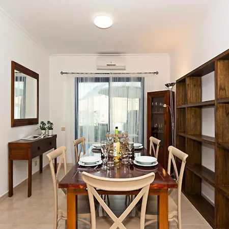 דירה 3br - Private Heated Pool - Parking פלאיה בלנקה